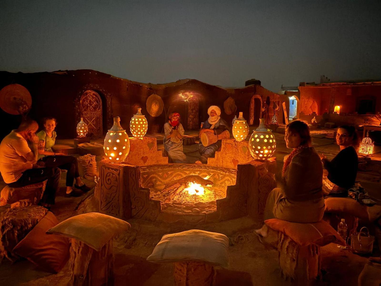 Luxury Desert Camp Erg Chegaga Luxuszelt *